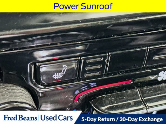 Used 2022 Jeep Grand Cherokee L Laredo AWD/4WD image 24