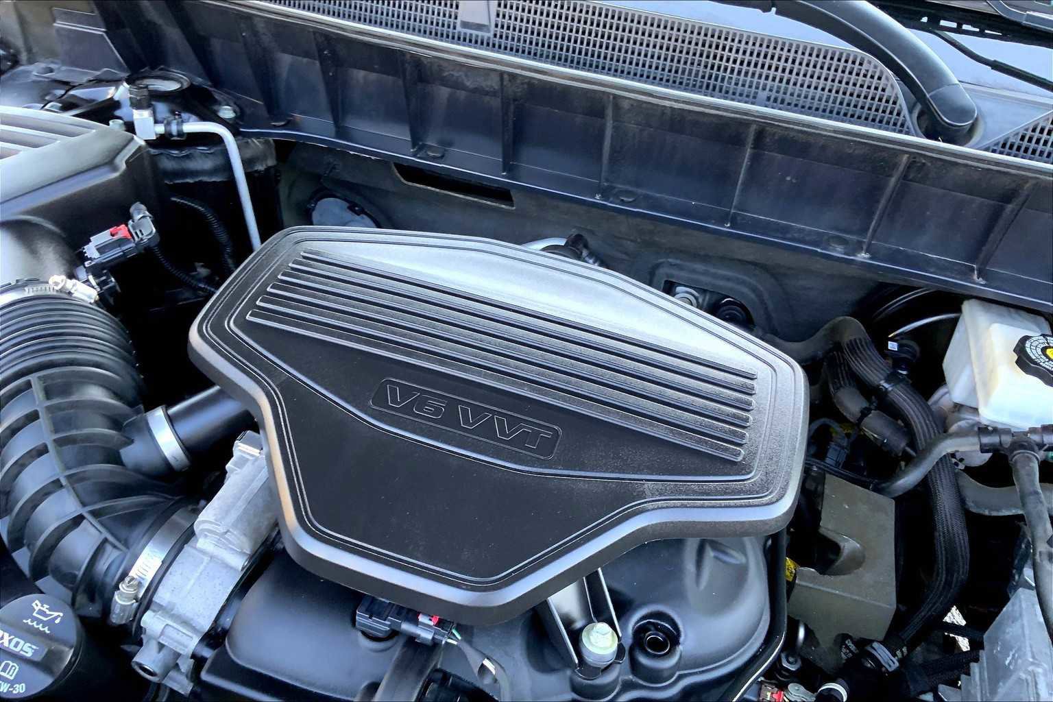 Used 2019 GMC Acadia SLE w/ Driver Alert Package I image 28