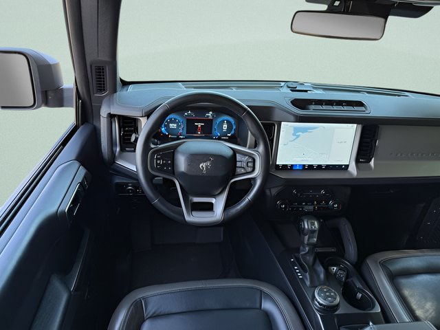 Certified 2025 Ford Bronco Outer Banks w/ Sasquatch Package AWD/4WD image 7