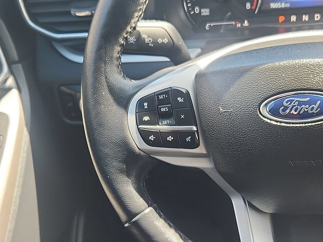 Certified 2022 Ford Explorer XLT w/ Equipment Group 202A AWD/4WD image 14