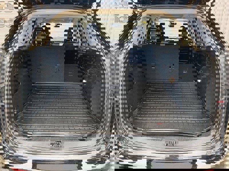 Certified 2018 Ford Edge Titanium w/ Technology Package image 42