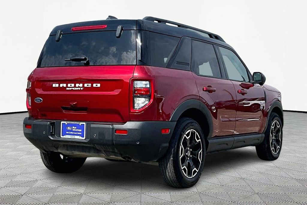 Certified 2025 Ford Bronco Sport Outer Banks w/ Outer Banks Tech Package+ image 2