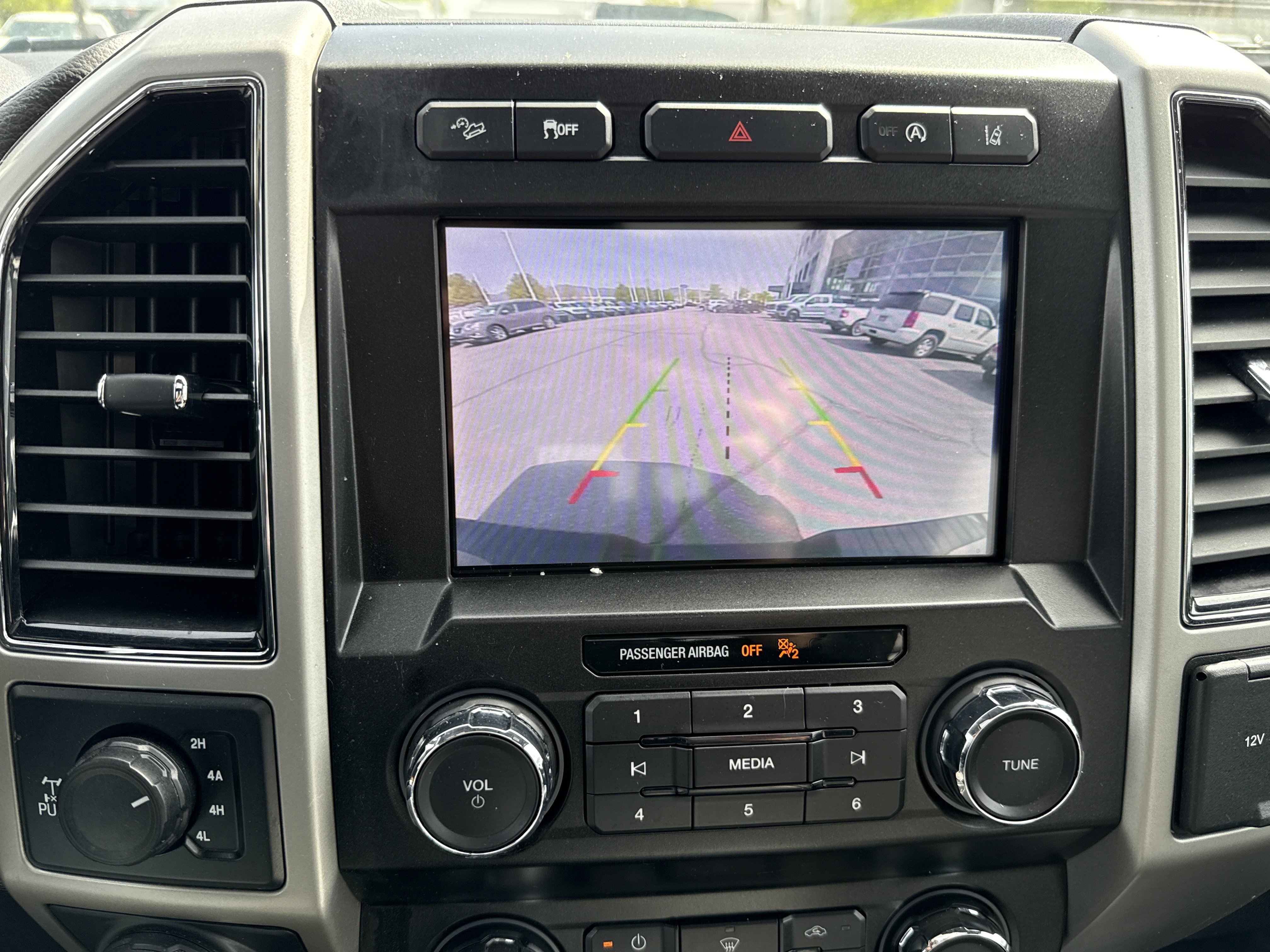 Certified 2020 Ford F150 Lariat w/ Equipment Group 501A Mid AWD/4WD image 23