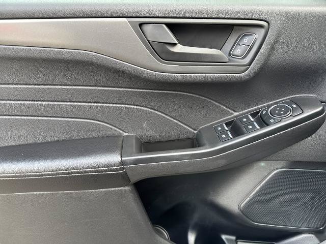 Certified 2025 Ford Escape Active AWD/4WD image 11