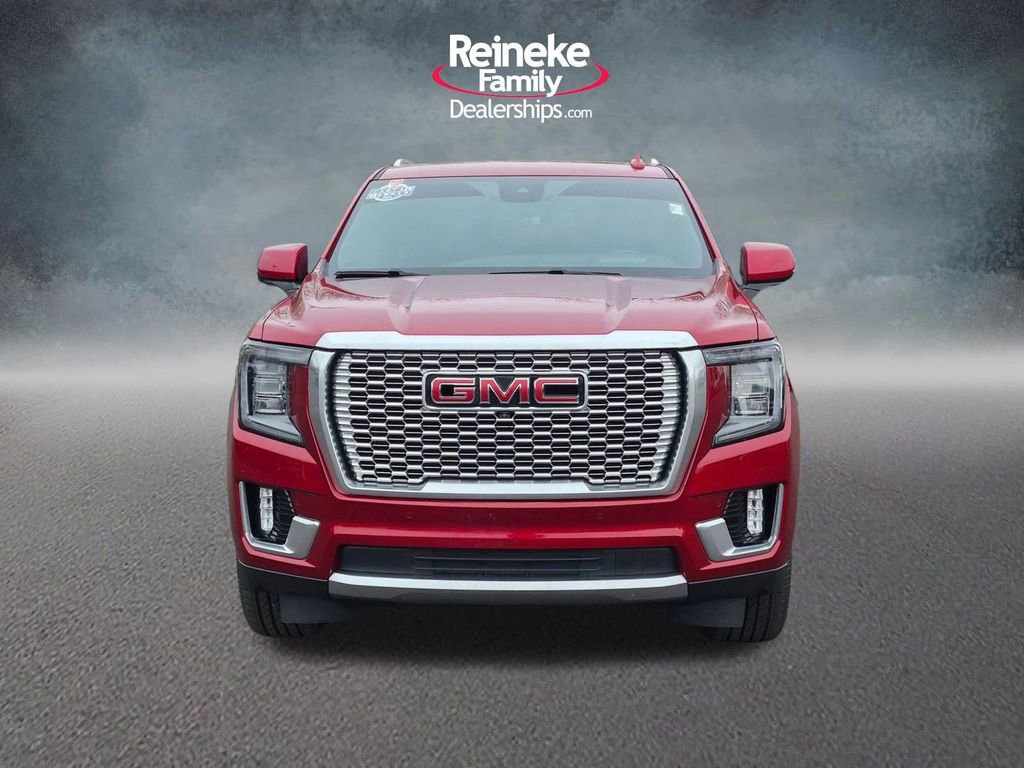 Used 2023 GMC Yukon Denali w/ Denali Reserve Package image 8