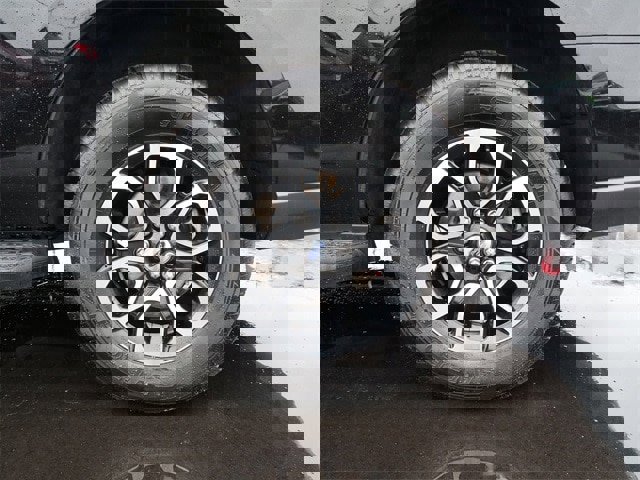 Certified 2024 Ford Expedition XLT image 12