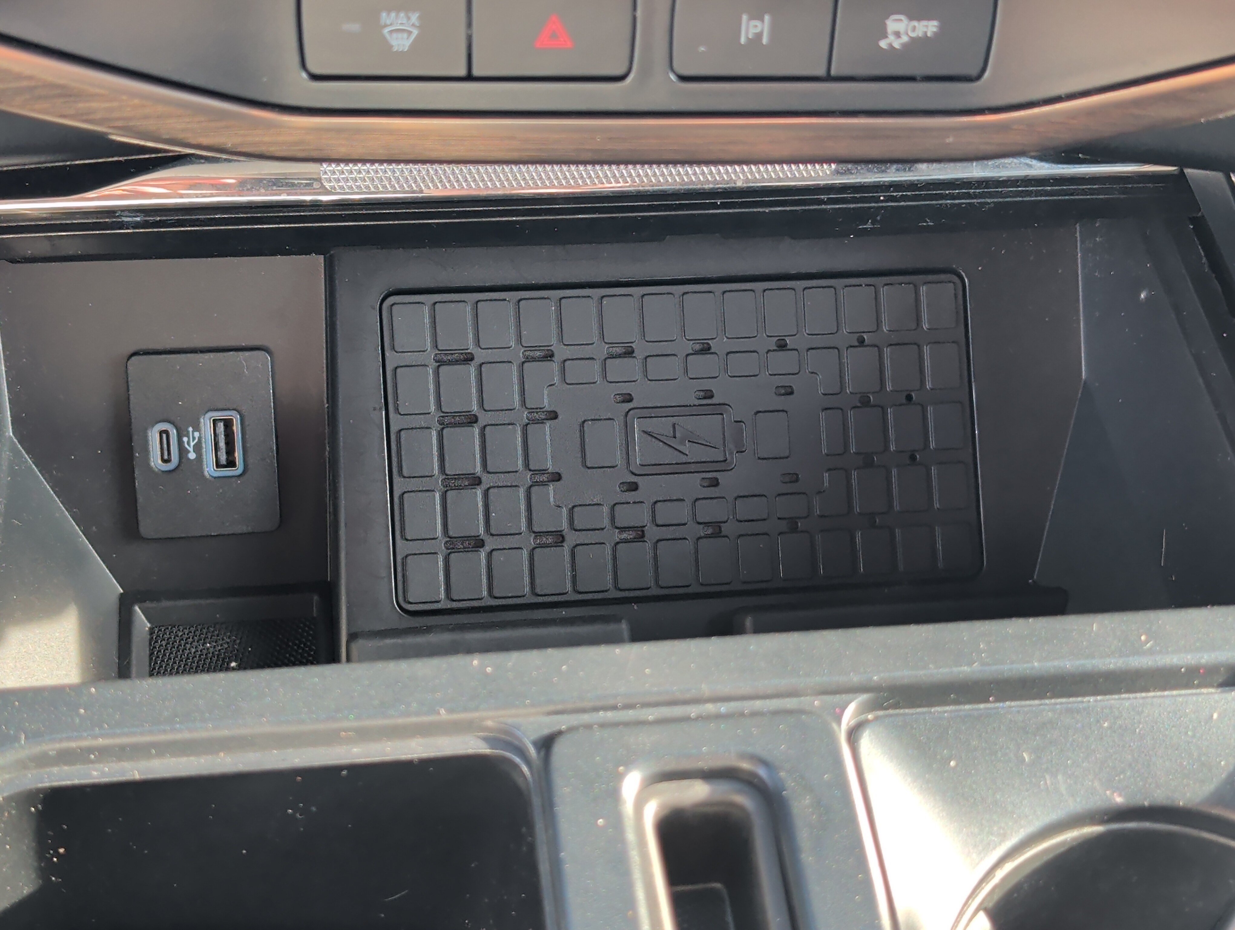 Certified 2023 Ford F150 Lightning Lariat AWD/4WD image 30