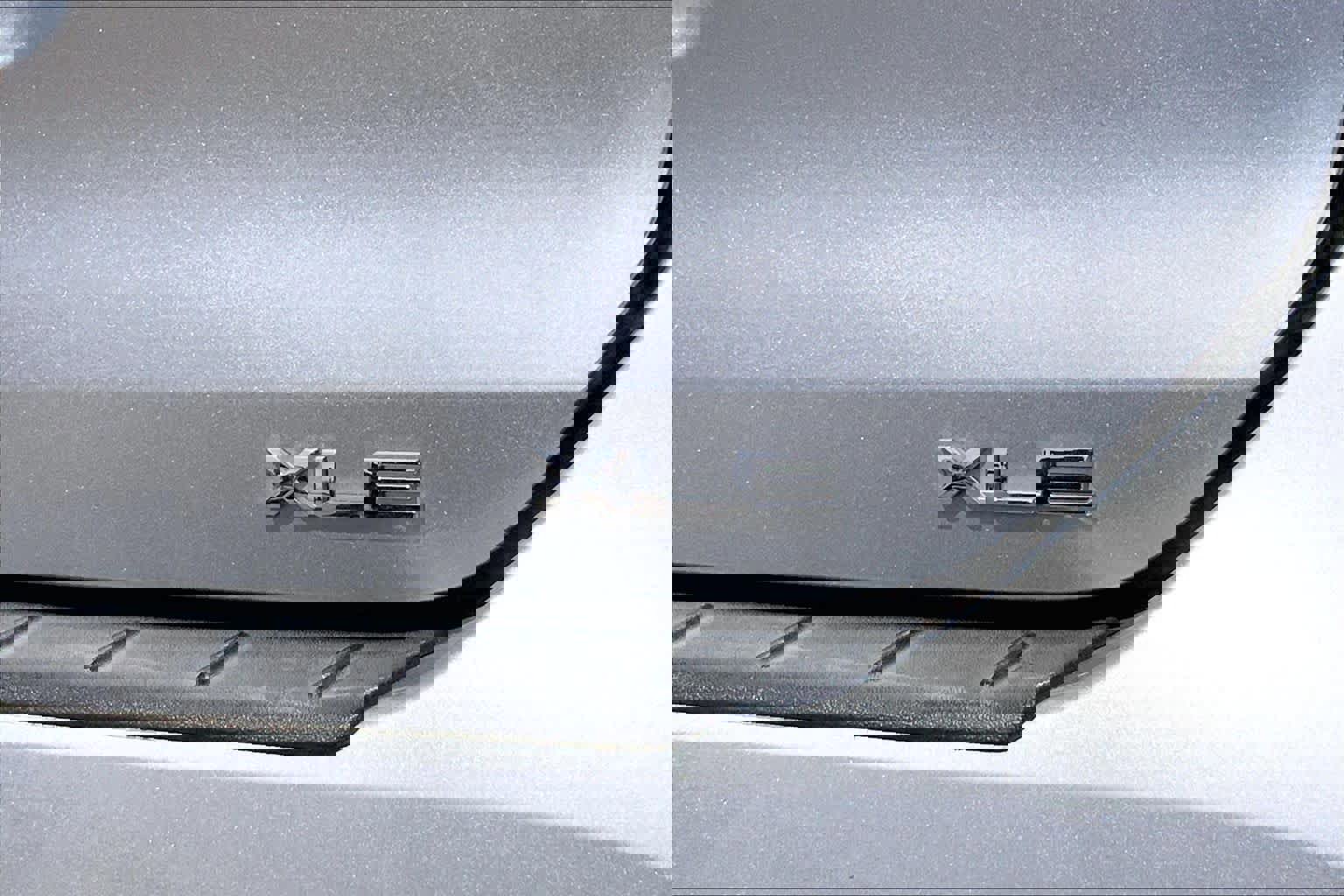 Used 2022 Toyota Highlander XLE image 12