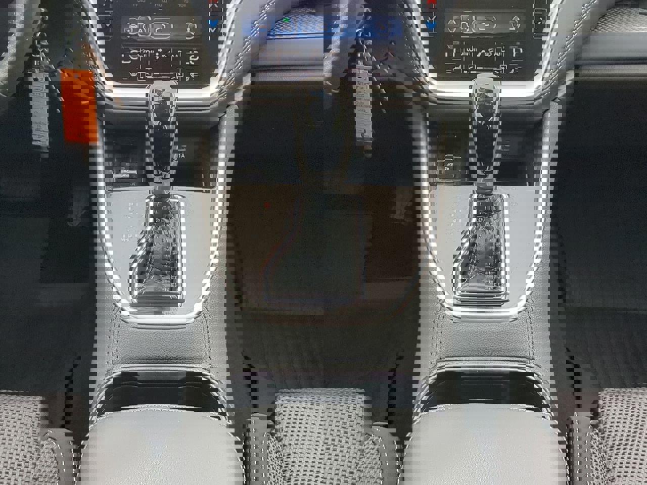 Used 2022 Subaru Outback Premium image 17