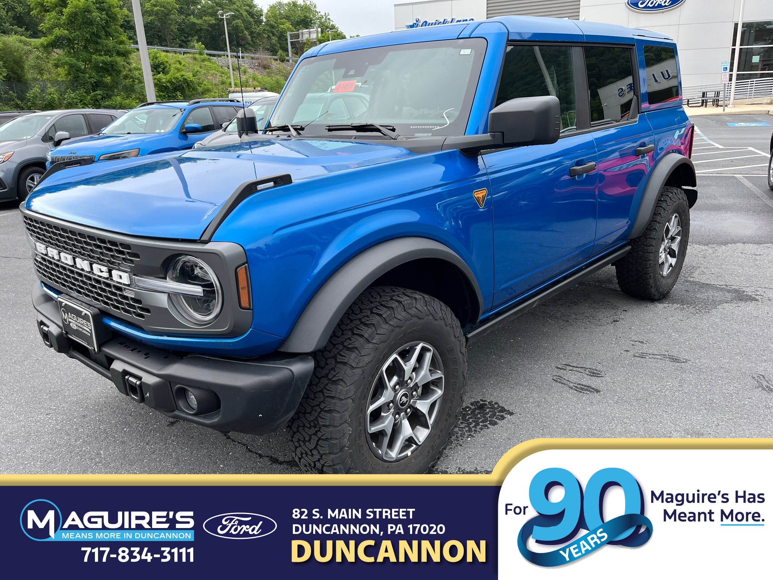 Certified 2025 Ford Bronco Badlands AWD/4WD image 1