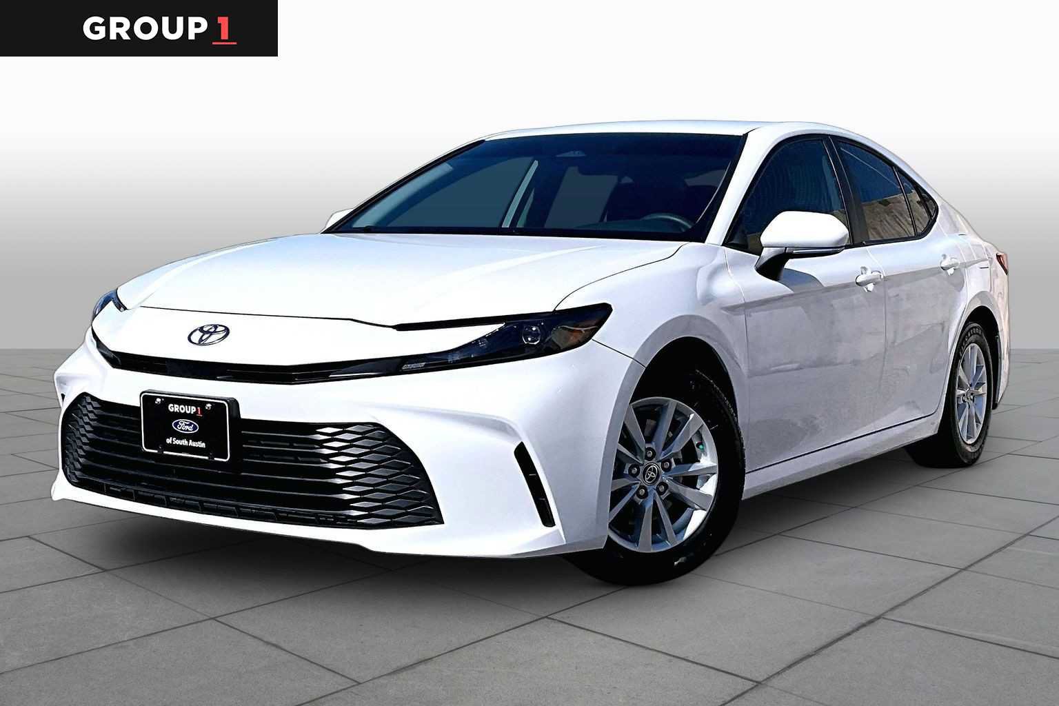 Used 2025 Toyota Camry LE FWD video 1