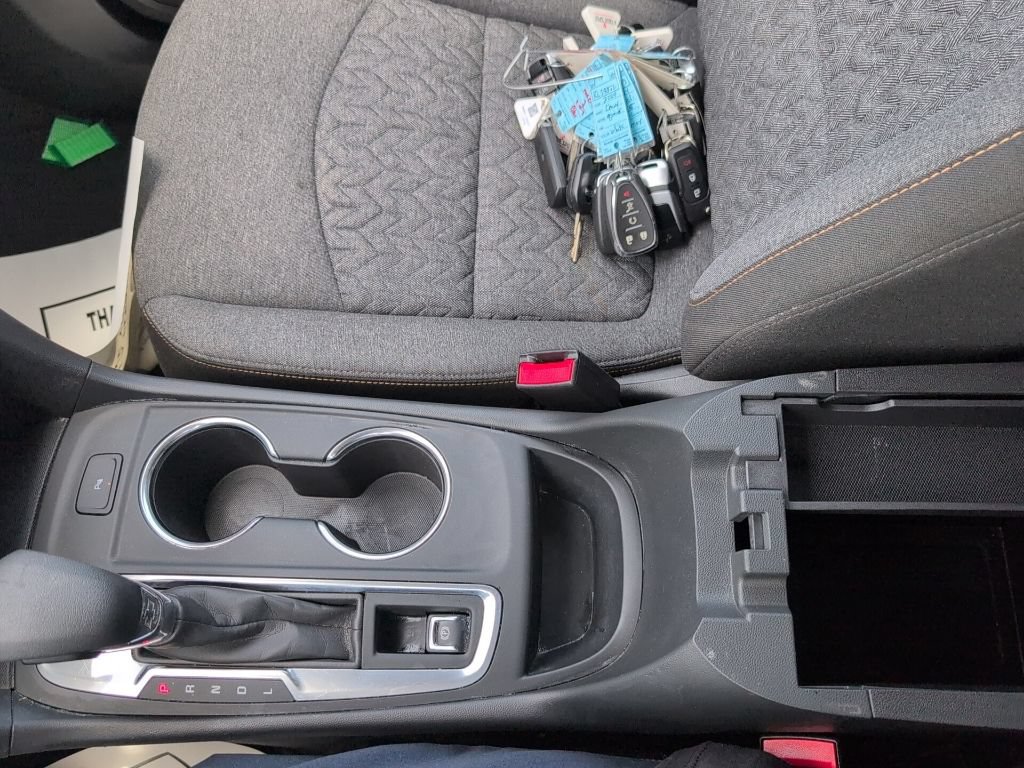 Used 2024 Chevrolet Equinox LT FWD image 19