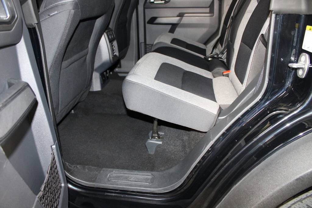 Certified 2025 Ford Bronco Big Bend image 12