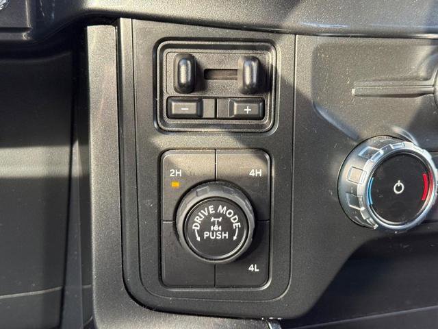 Certified 2022 Ford F150 XLT w/ Equipment Group 302A High image 18