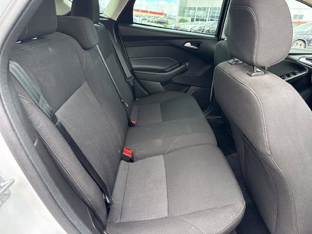 Certified 2018 Ford Focus SE w/ Interior Protection Package FWD image 10