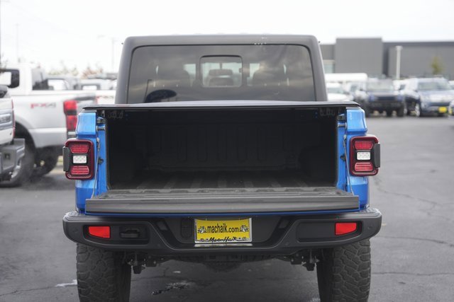 Used 2021 Jeep Gladiator Willys image 31