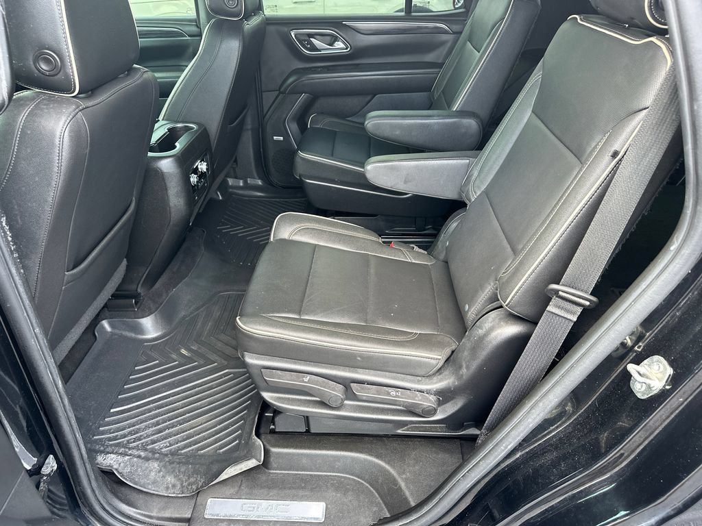 Used 2023 GMC Yukon SLT AWD/4WD image 21