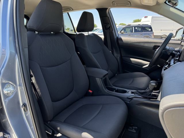 Used 2023 Toyota Corolla Cross LE image 30