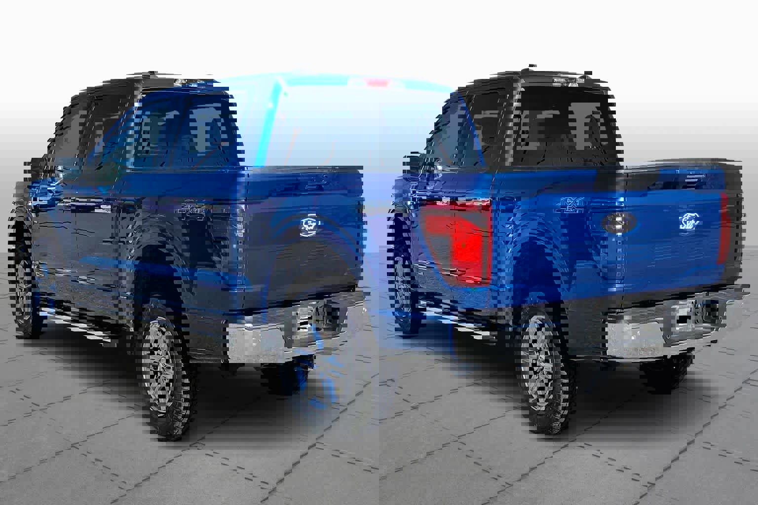 Certified 2024 Ford F150 XLT w/ Mobile Office Package image 10