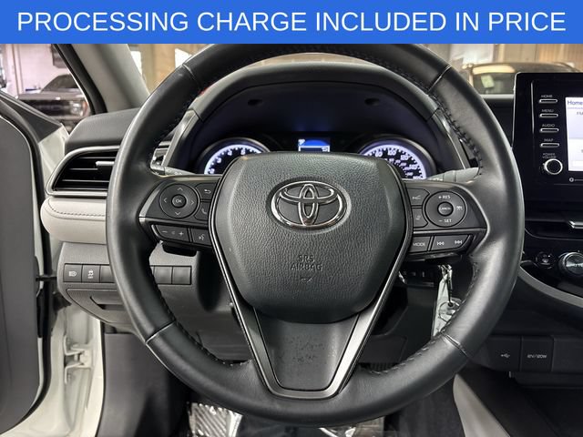 Used 2024 Toyota Camry SE FWD image 6