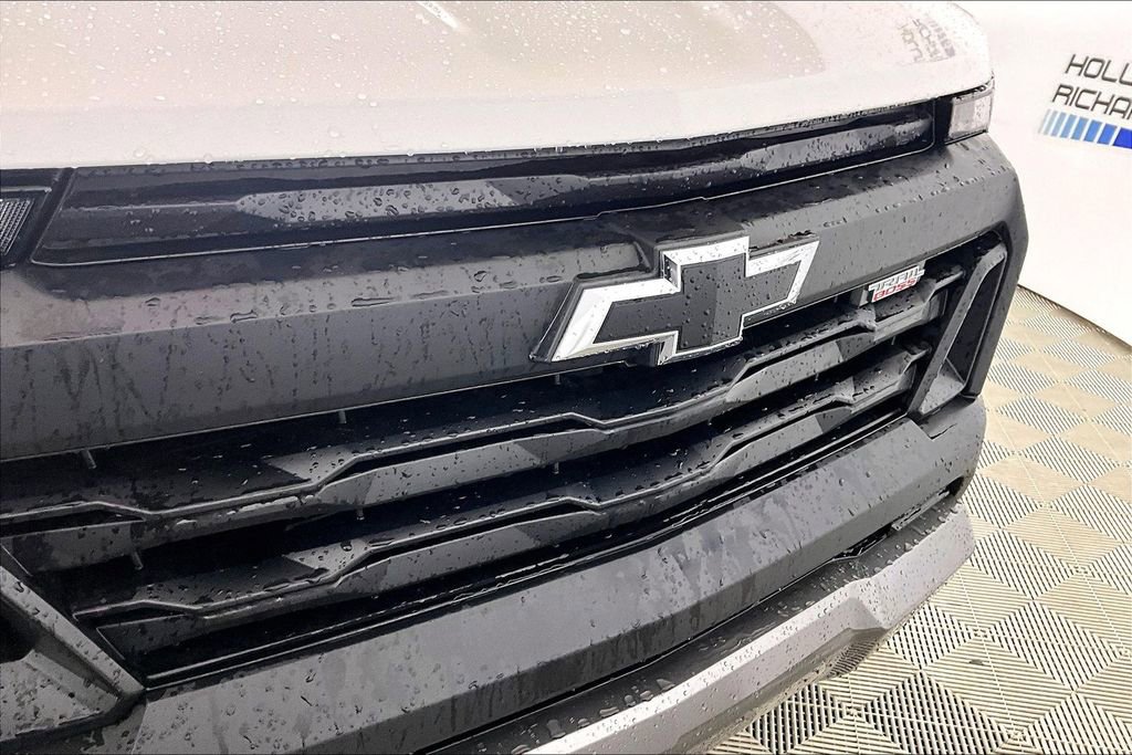 Used 2025 Chevrolet Colorado Trail Boss image 23