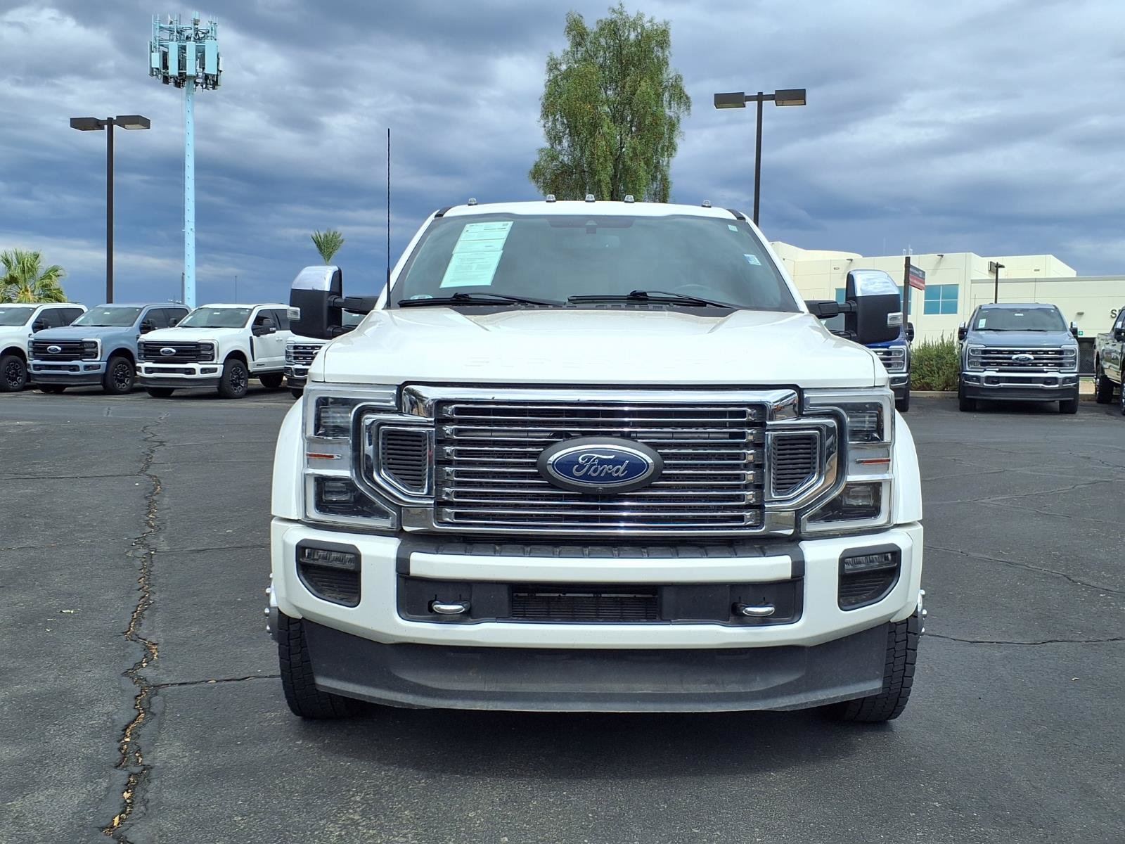 Certified 2022 Ford F450 Platinum w/ FX4 Off-Road Package AWD/4WD image 2
