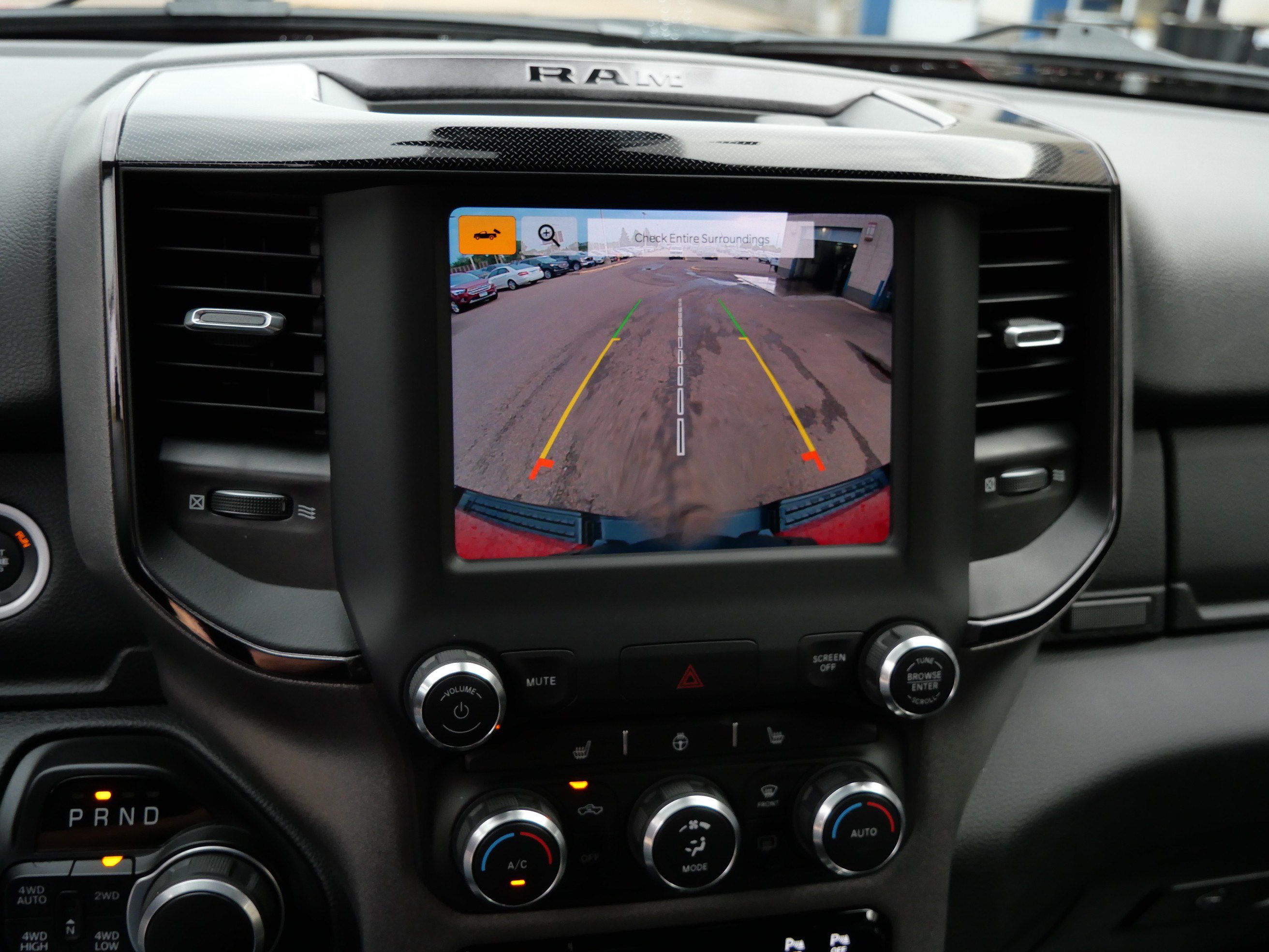Used 2022 RAM 1500 Big Horn w/ Built-to-serve Edition AWD/4WD image 33