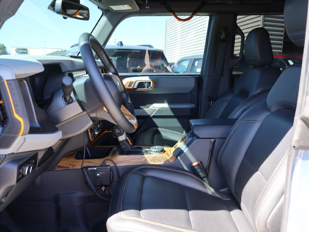 Certified 2023 Ford Bronco Badlands w/ Sasquatch Package AWD/4WD image 23