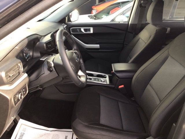 Certified 2023 Ford Explorer XLT AWD/4WD image 9