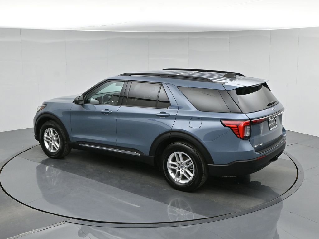 Certified 2025 Ford Explorer Active RWD image 45