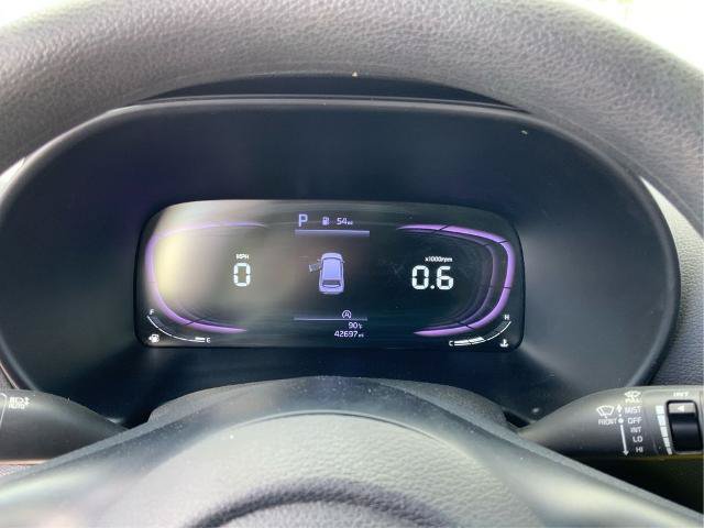 Used 2023 Kia Soul LX w/ Option Group 015 FWD image 18
