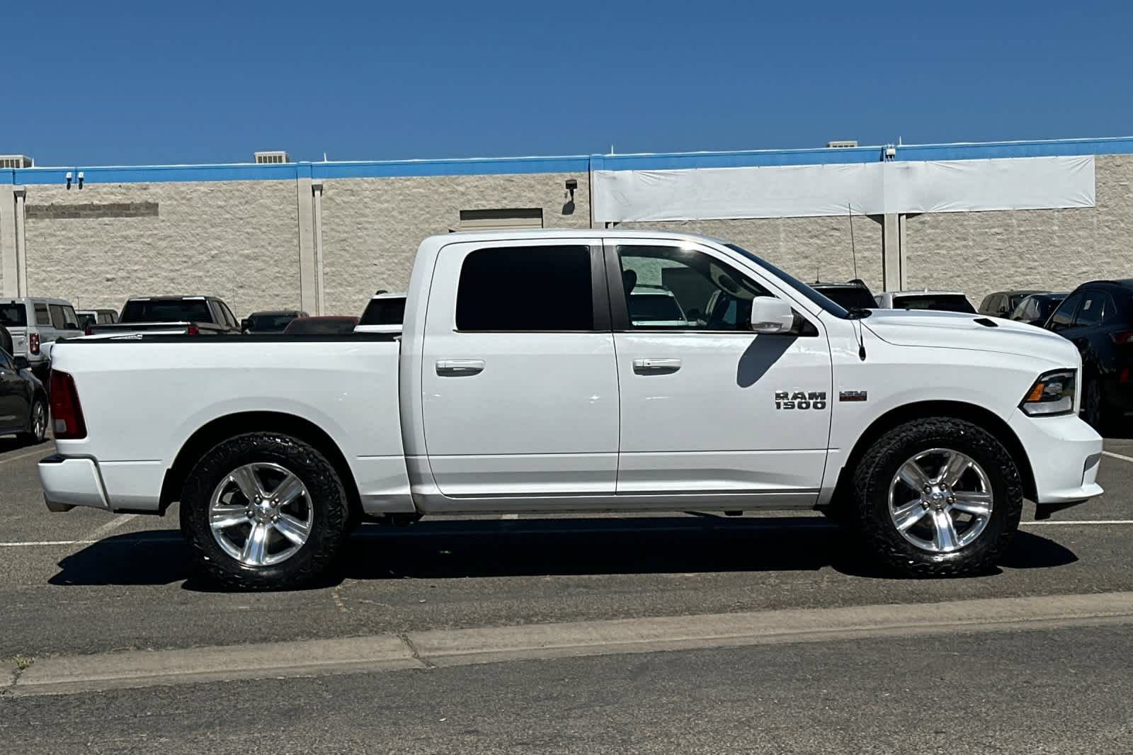 Used 2017 RAM 1500 Sport w/ Convenience Group AWD/4WD image 8