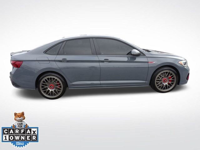Used 2024 Volkswagen Jetta GLI Autobahn image 12