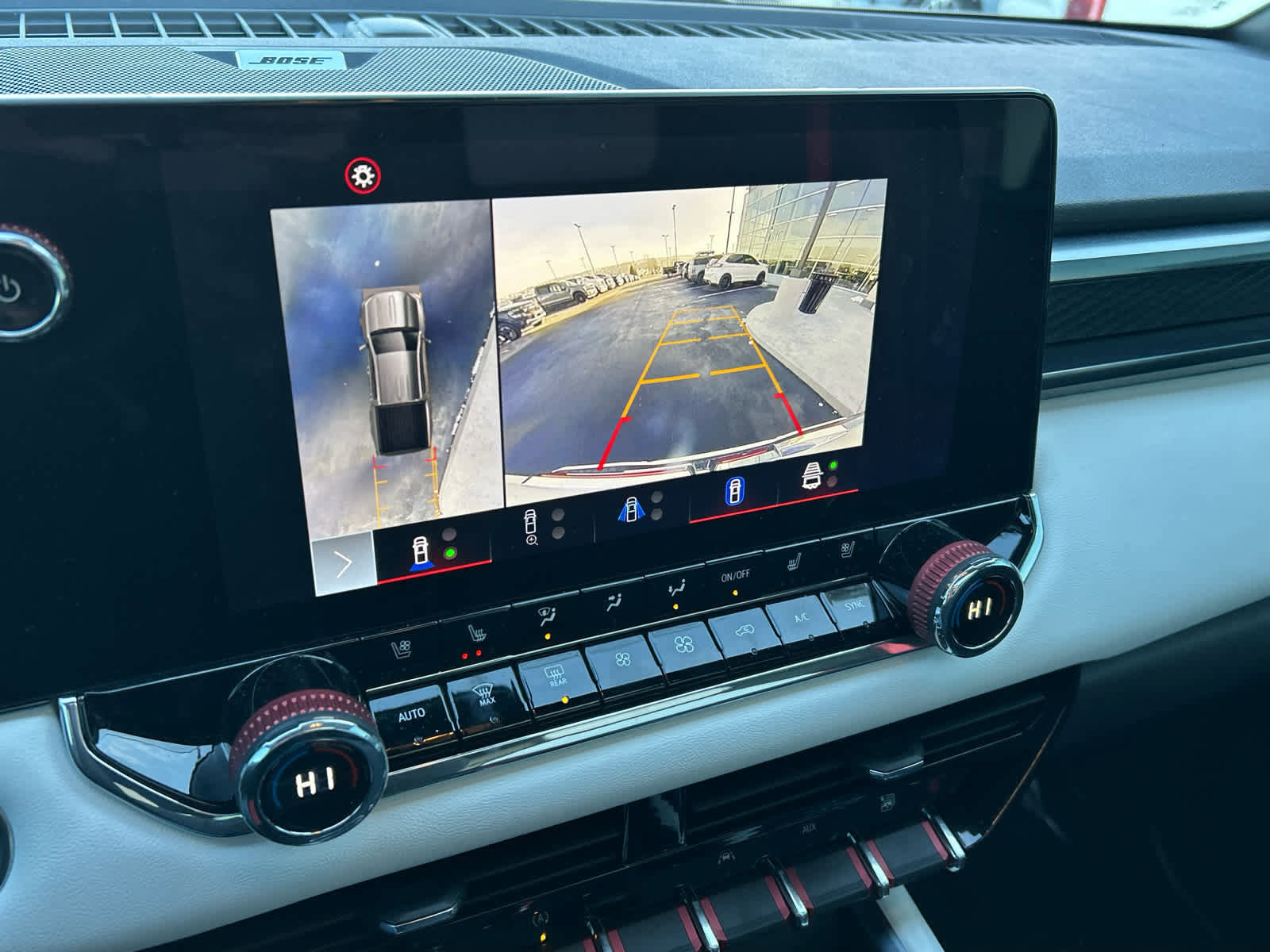 Used 2023 GMC Canyon AT4X image 39