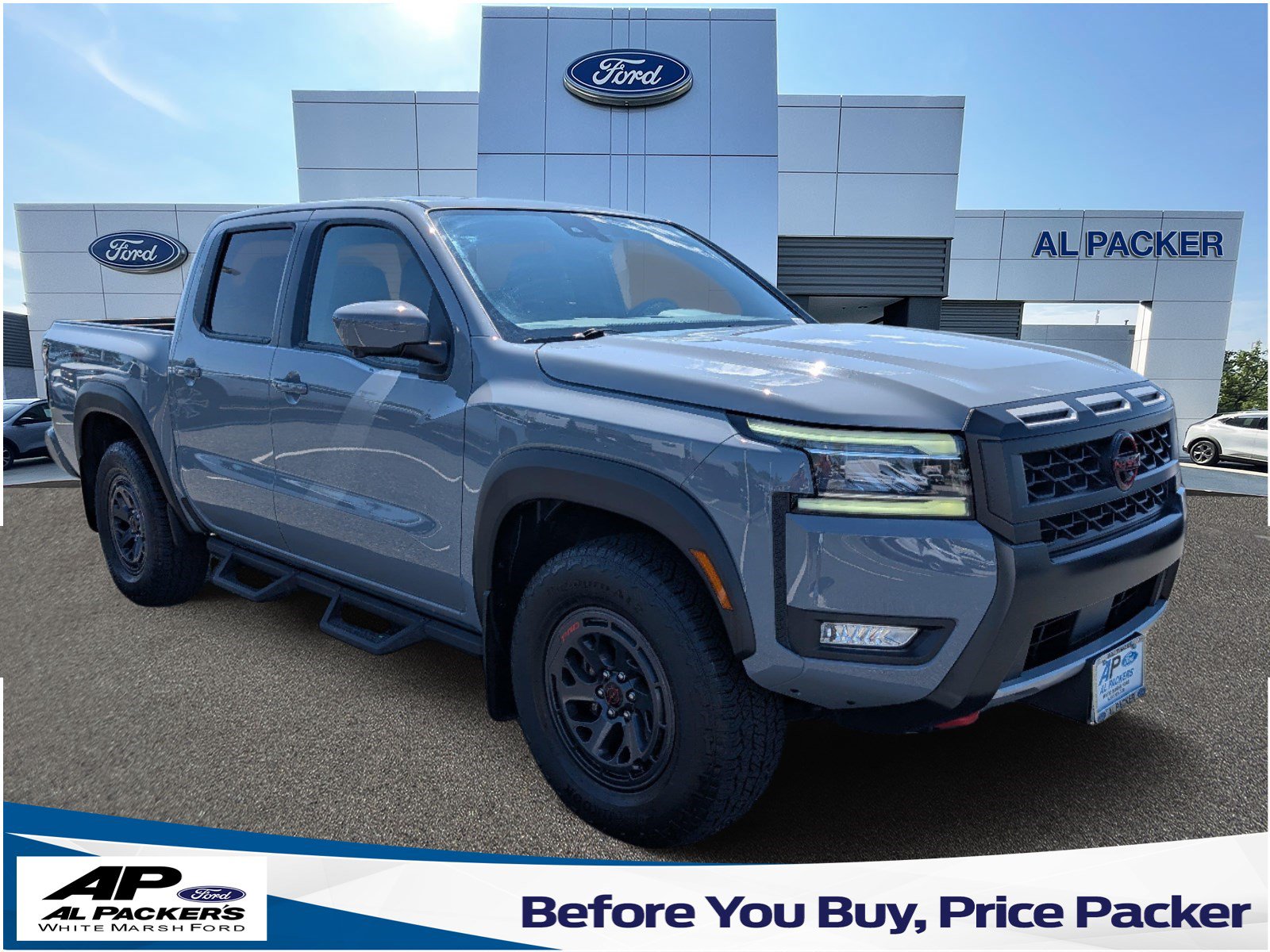 Used 2025 Nissan Frontier PRO-4X w/ Pro Convenience Package AWD/4WD image 1