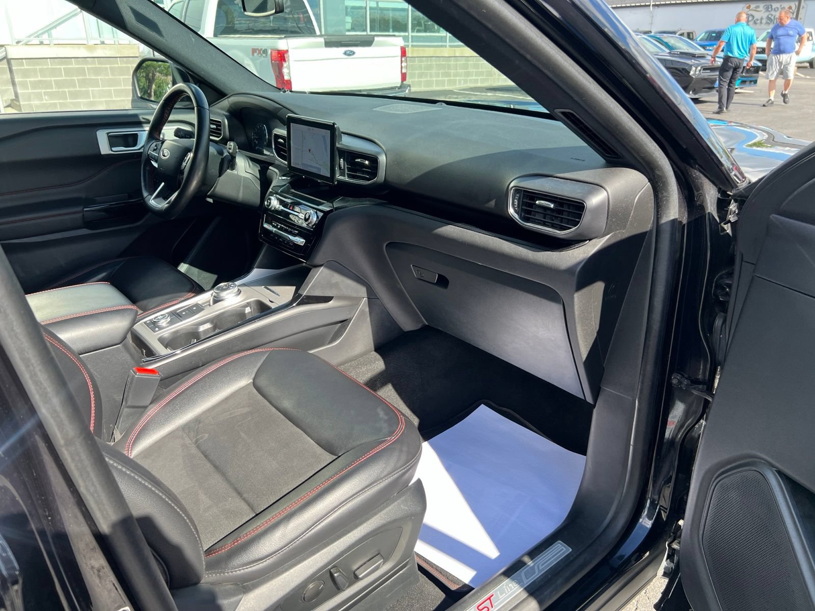 Certified 2023 Ford Explorer ST-Line AWD/4WD image 51