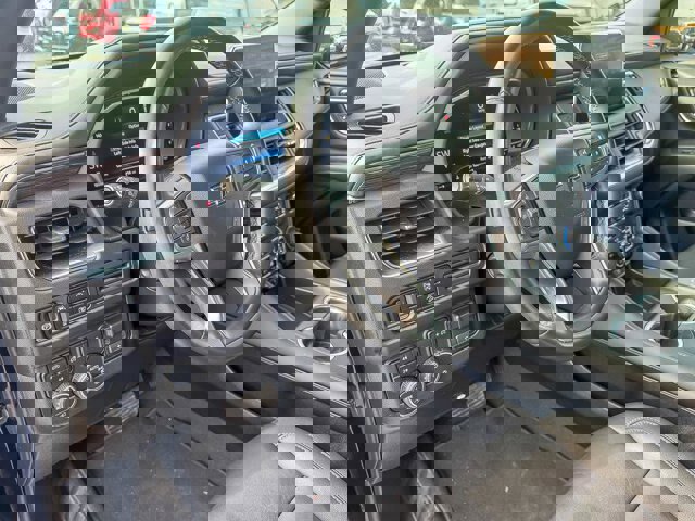 Used 2024 Chevrolet Tahoe Z71 w/ Z71 Off-Road Package image 14