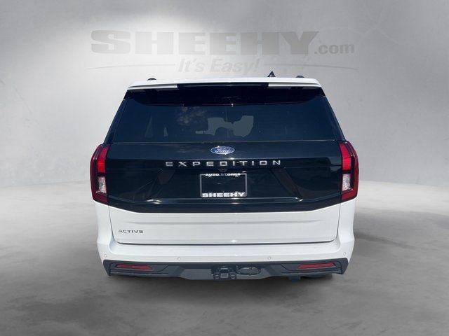 Certified 2025 Ford Expedition Active AWD/4WD image 13