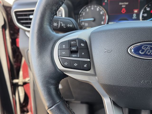 Certified 2022 Ford Explorer XLT w/ Equipment Group 202A image 24