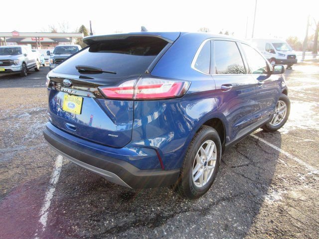 Certified 2022 Ford Edge SEL w/ Convenience Package image 4