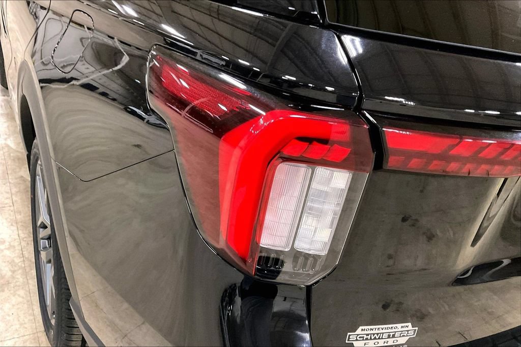 Certified 2025 Ford Explorer ST-Line w/ ST-Line Street Pack AWD/4WD image 28