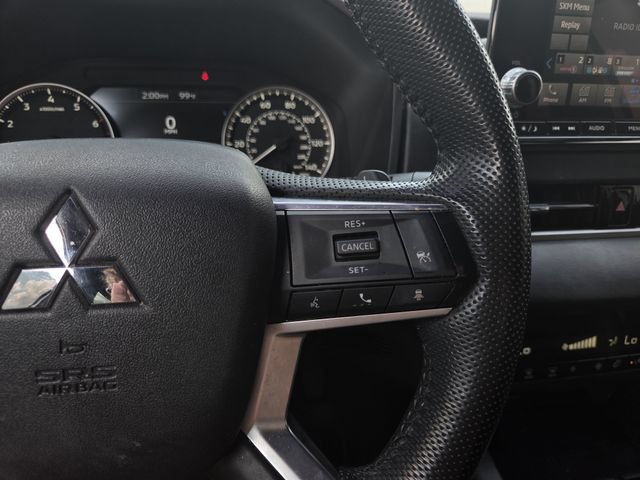 Used 2022 Mitsubishi Outlander SE FWD image 23