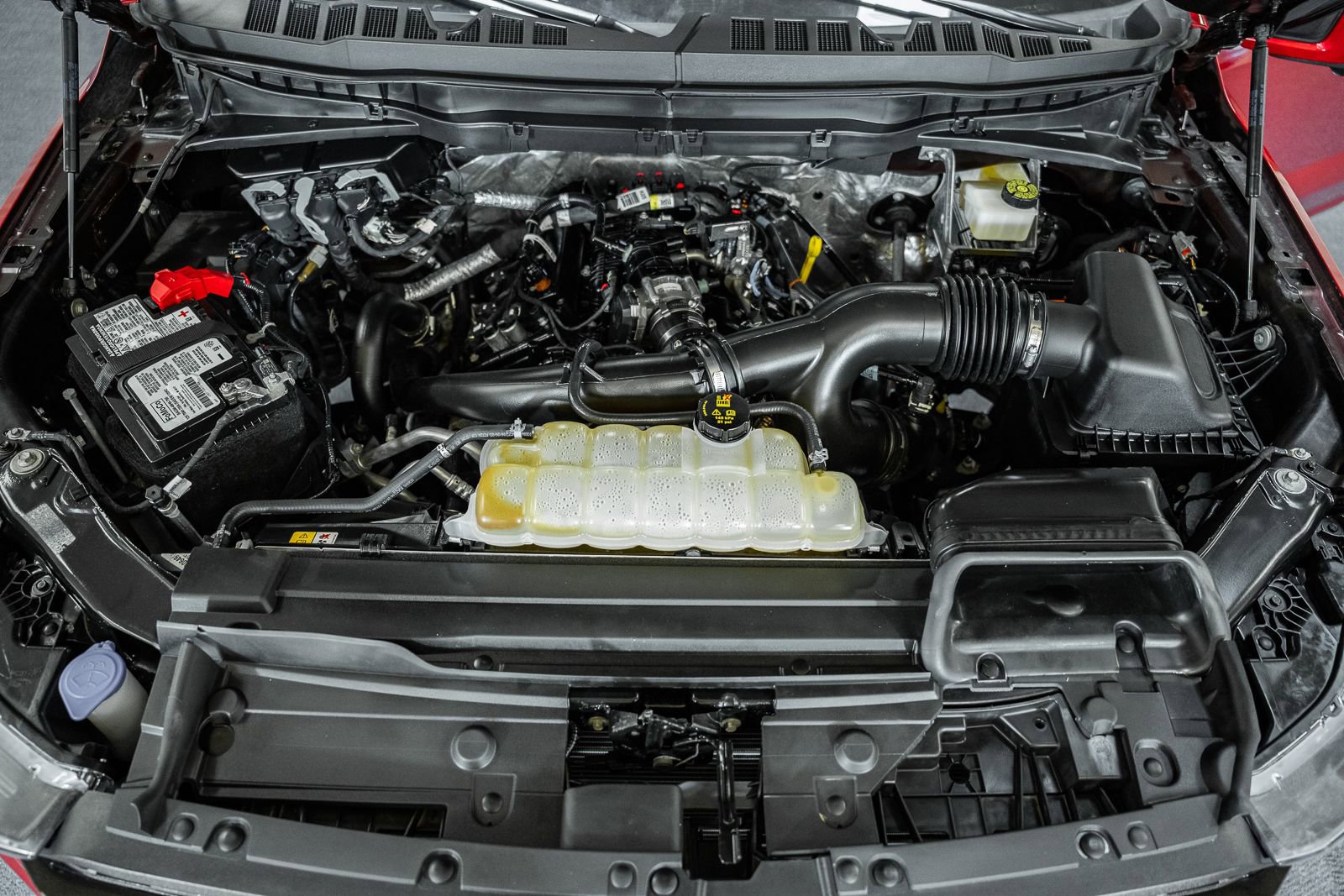 Certified 2023 Ford F150 Lariat w/ Equipment Group 502A High image 27