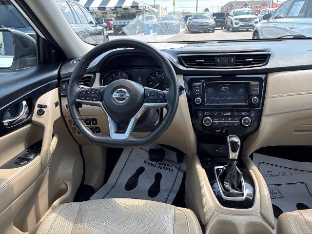 Used 2020 Nissan Rogue SL w/ Premium Package AWD/4WD image 17