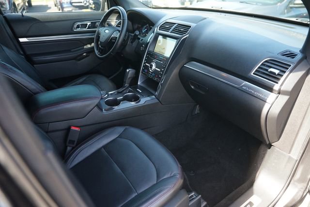 Certified 2018 Ford Explorer Sport w/ Equipment Group 401A AWD/4WD image 20