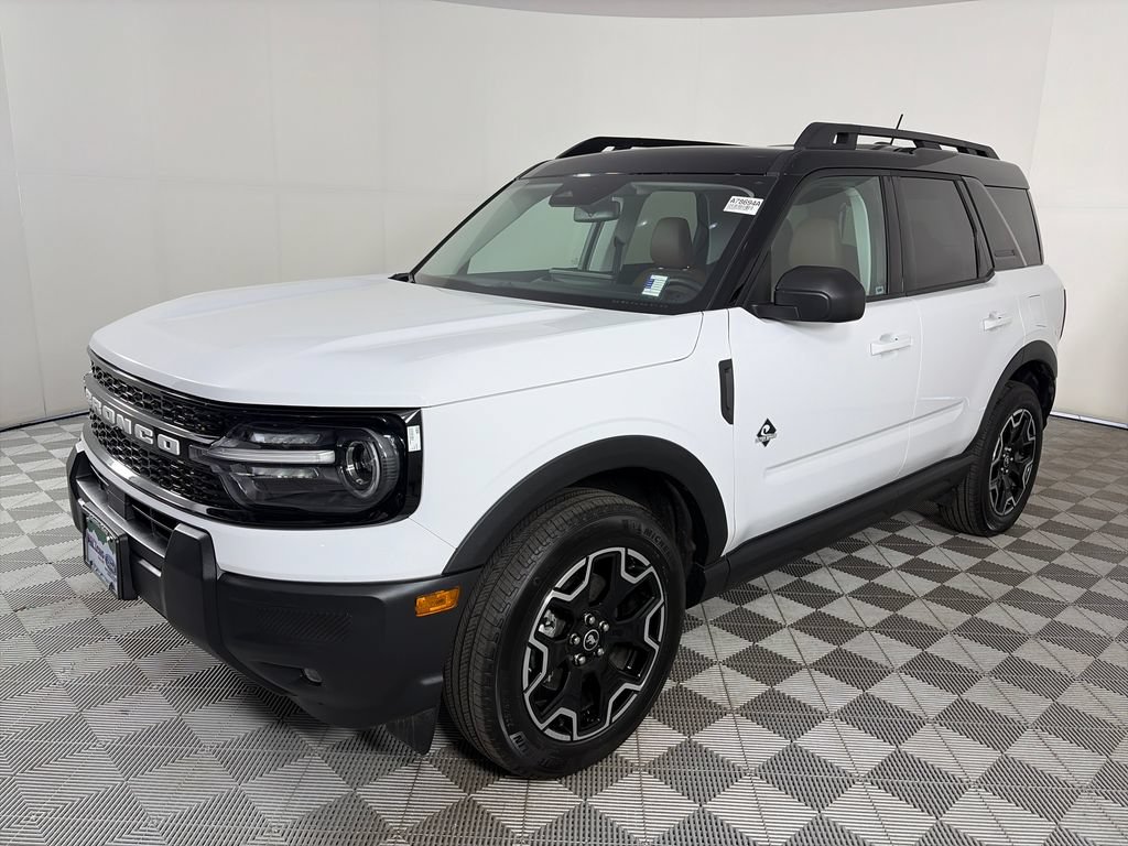 Certified 2025 Ford Bronco Sport Outer Banks AWD/4WD image 3