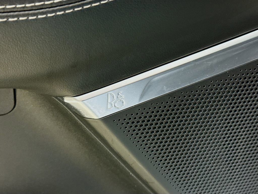 Certified 2025 Ford Expedition Max Platinum image 22