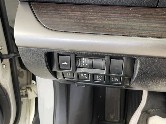 Used 2019 Subaru Legacy 2.5i Limited AWD/4WD image 10