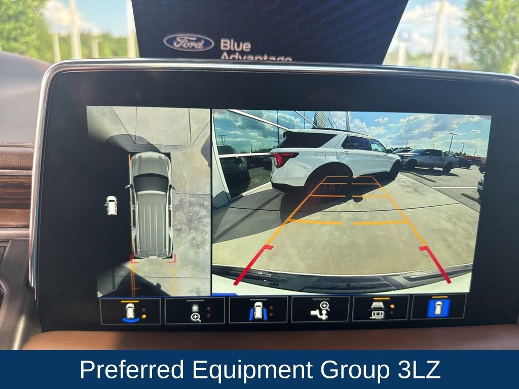 Used 2021 Chevrolet Suburban High Country w/ Premium Package 2 image 24