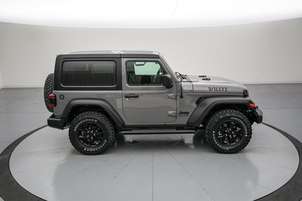 Used 2022 Jeep Wrangler Sport AWD/4WD video 3